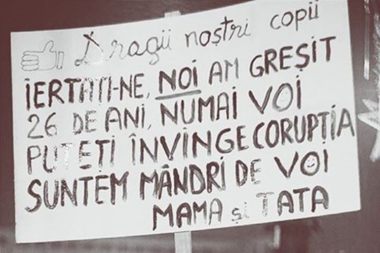 democracy building proteste colectiv coruptie